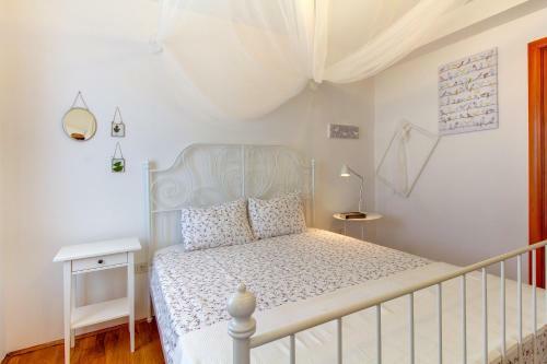 Hostal Guesthouse Alma