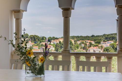 Hostal Guesthouse Alma