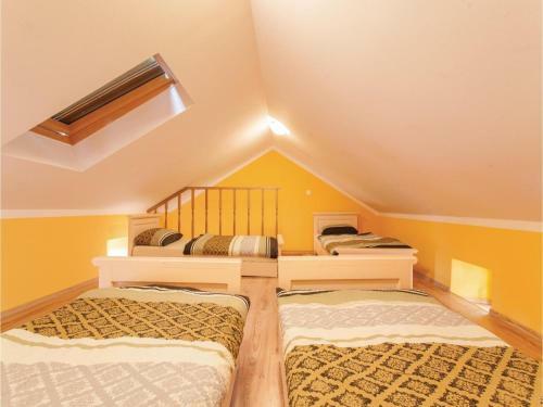 Apartment Omisalj Qr-1809