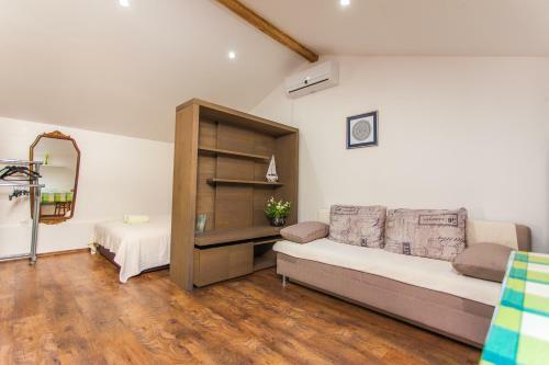 Apartment Andrije Buvine