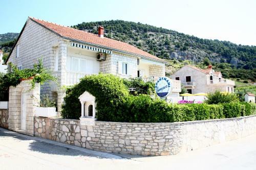 Apartmani ?emper