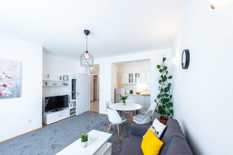 Apartment Jele
