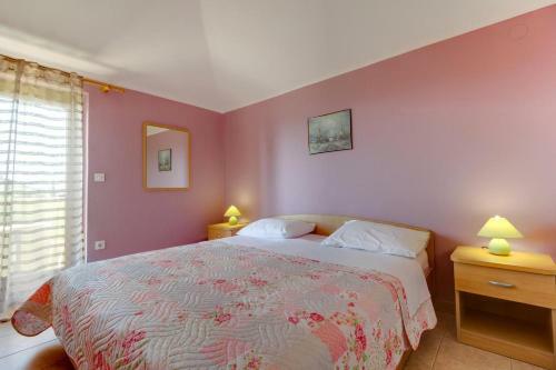 Hostal Double Room Nerezine 2506a