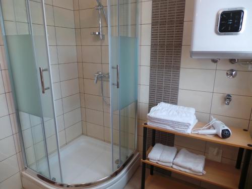 Apartments In Selce 17077