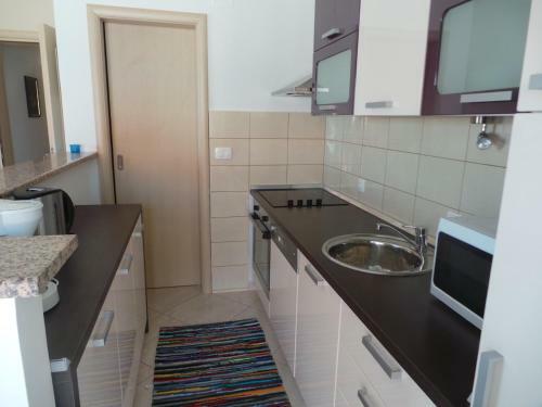 Apartments In Selce 17077