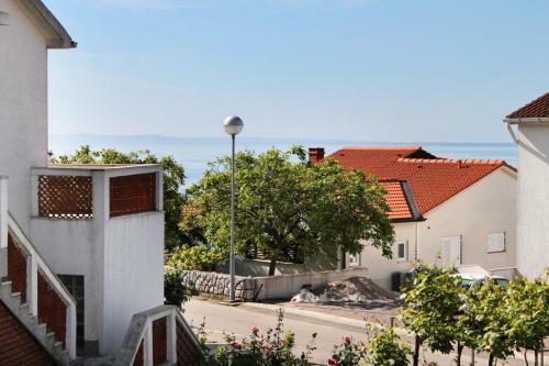 Apartments With A Parking Space Krk - 5321