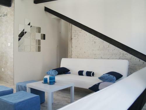 Split Inn Apartments