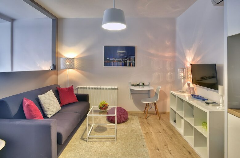 D&a Center Apartments
