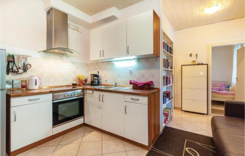 One-bedroom Apartment In Novi Vinodolski