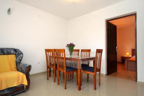 Apartment Mudri Dolac 4026a