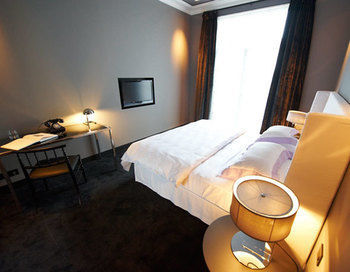 Hotel Odette En Ville