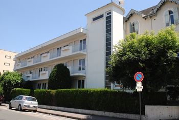 Lacassagne Hotel
