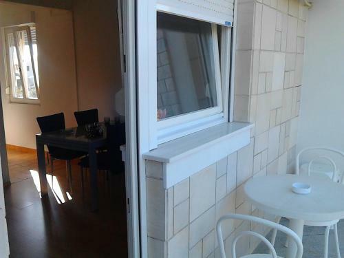 House Danica Apartments & Rooms