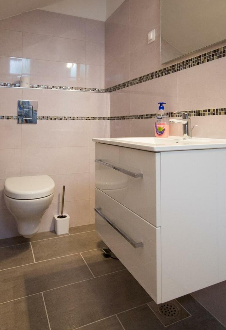 Hostal Aida Apartments And Rooms