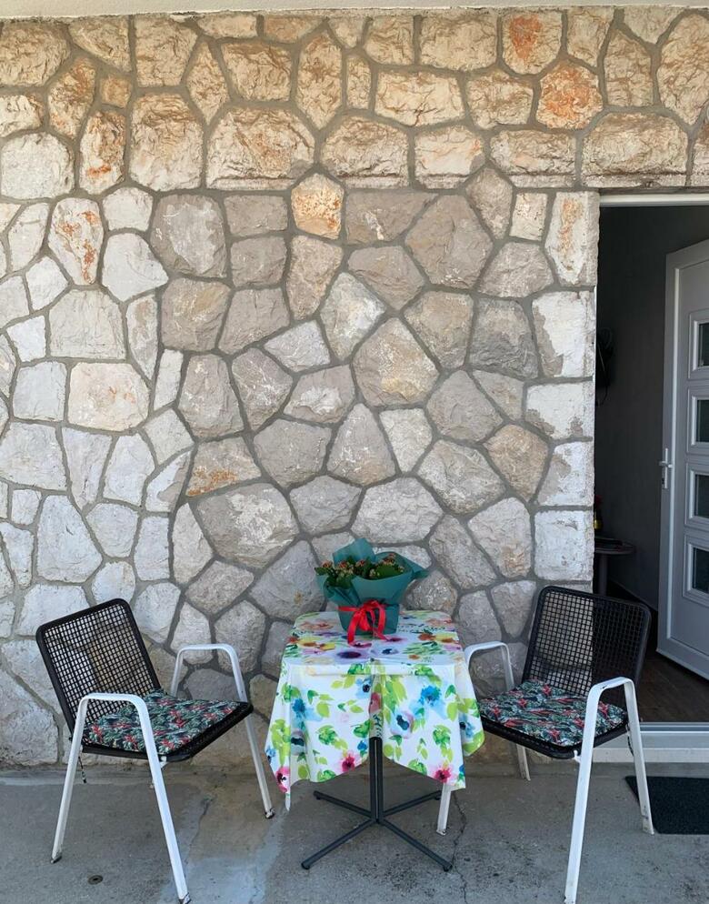 Hostal Aida Apartments And Rooms