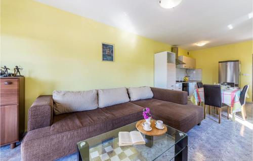 Apartment Pula Puntizela