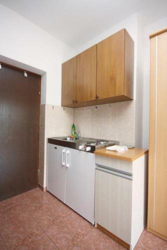 Hostal Apartments By The Sea Tisno (murter) - 3224