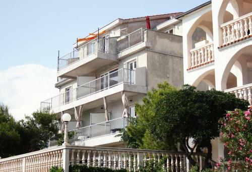 Hostal Apartments By The Sea Tisno (murter) - 3224