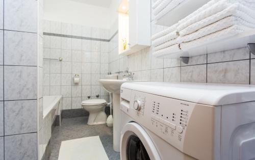 Apartments Dujmovic Ivo 1