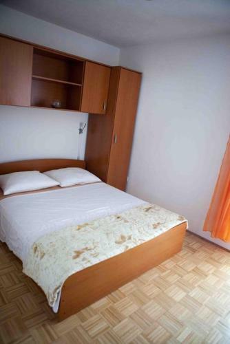 Apartment Suhi Potok 11574b