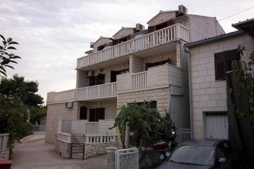 Apartment Supetar 5670a