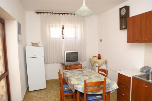 Apartments By The Sea Rogoznica - 1115