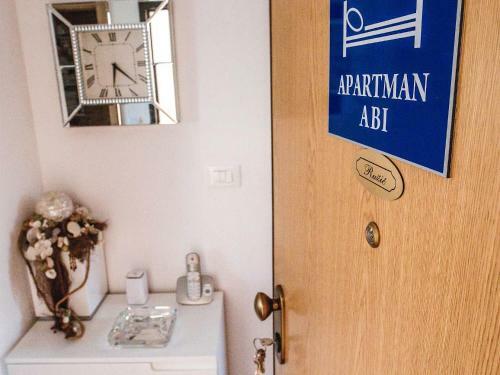 Apartment Abi