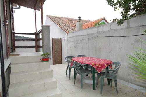 Apartment Mali Losinj 8006b