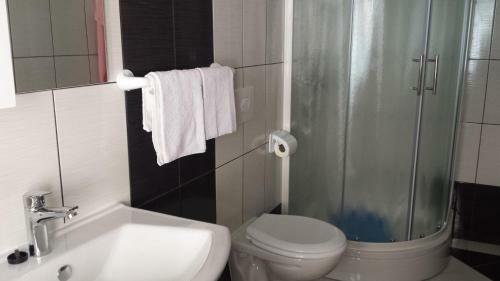 Apartamentos Guesthouse Rup?i?
