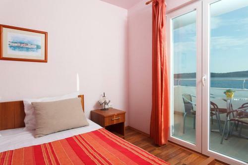 Apartments Alajbeg