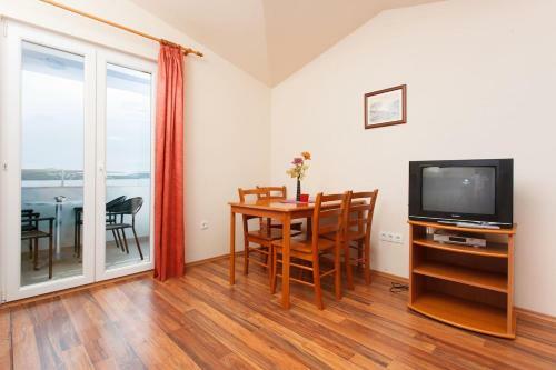 Apartments Alajbeg