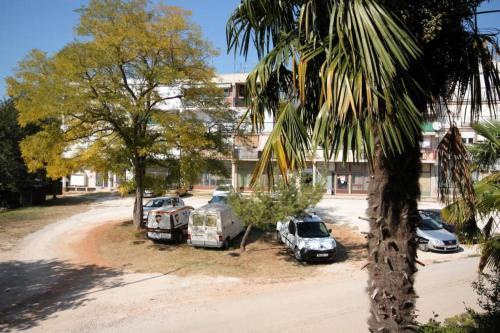 Apartments With A Parking Space Umag - 2539