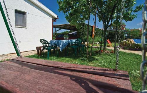 Apartment Liznjan Montiron II