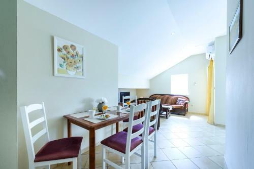 Apartments Red Coral Cavtat