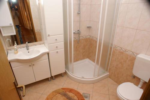Apartment Lumbarda 4370a