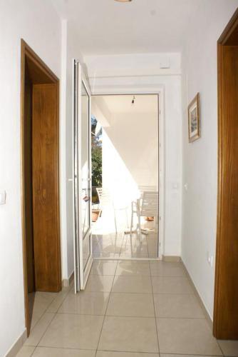 Apartment Lumbarda 4370a