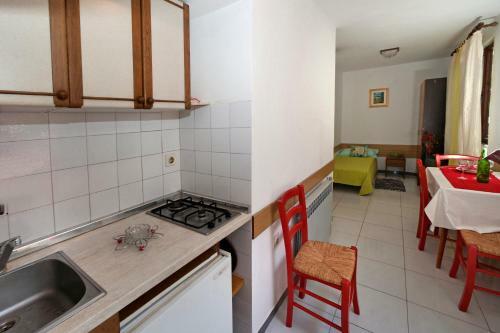 Apartments Mladenka