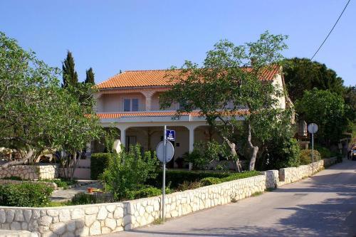 Apartment Novalja 4067b