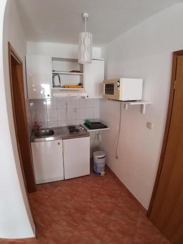 Apartamentos Studio Baska Voda 6872c