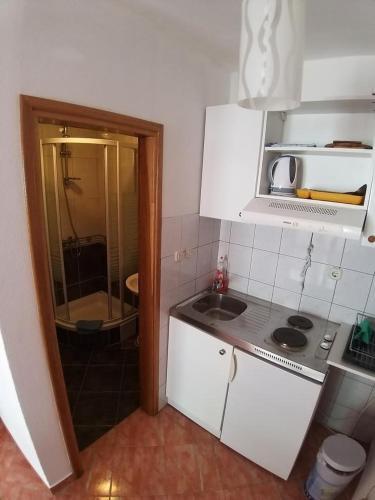 Apartamentos Studio Baska Voda 6872c