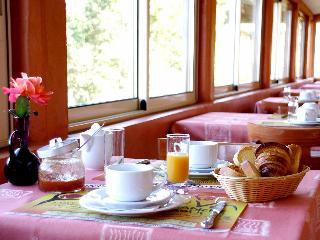 Hotel Des Cr�tes De Pignols