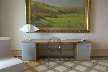 Hotel Ch�teau De Valmy