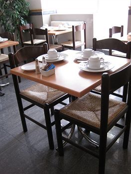 Elmwood Hotel
