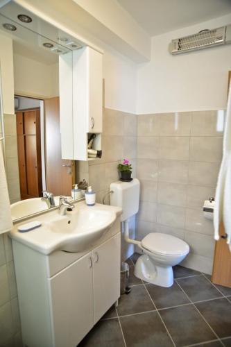 Hostal El Mirador Rooms