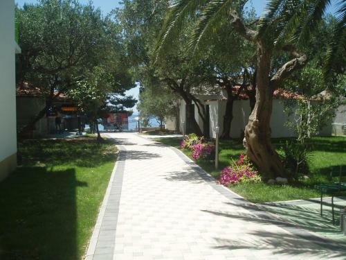 Rooms & Apartments Villa Anka
