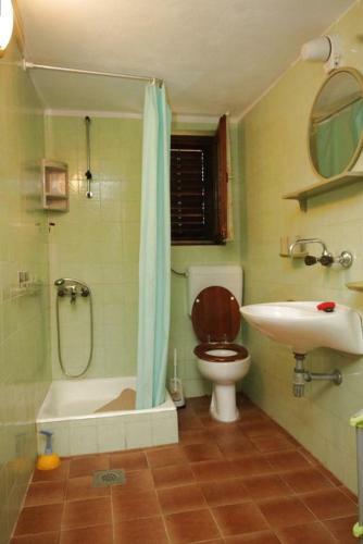 Apartment Ugljan 8404a