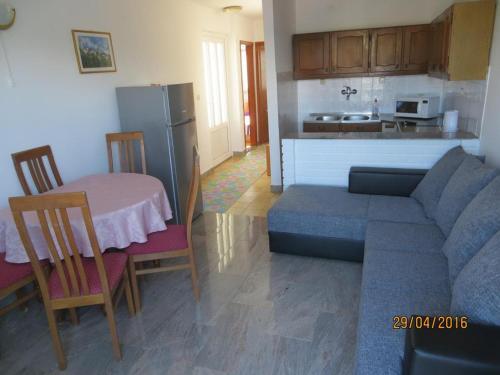 Apartment Rogoznica 11679b