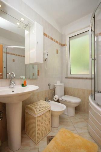 Apartment Icici 7793b