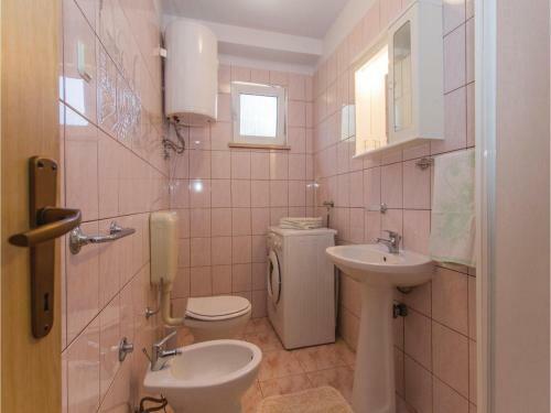 Apartment Viskovici H III