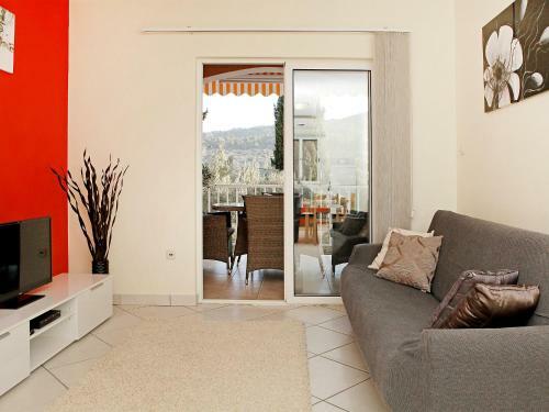 Holiday Home Entoni